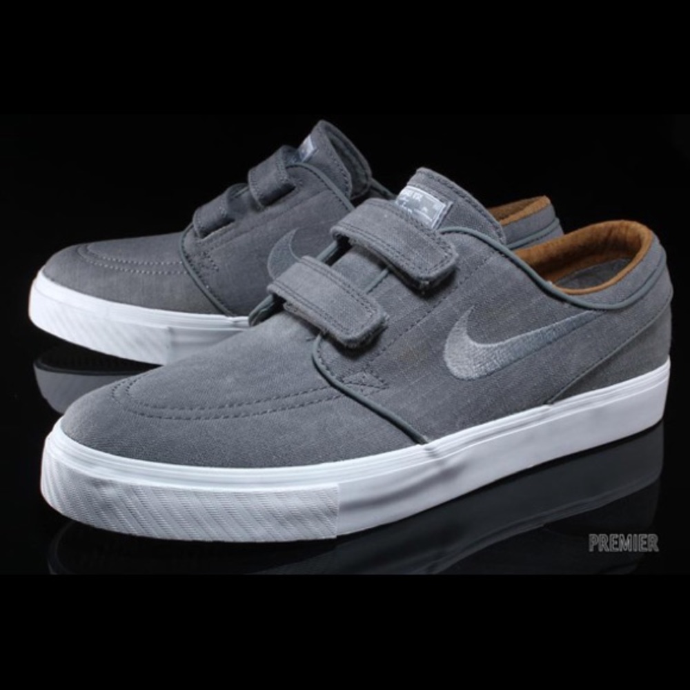 Nike Janoski Sneakers